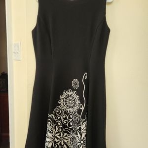 Allison Daley dress